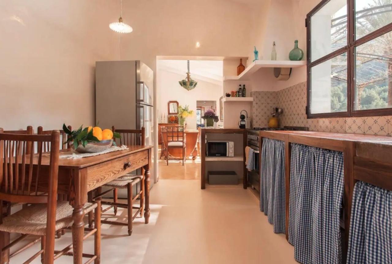Can Gari Soller Bagian luar foto